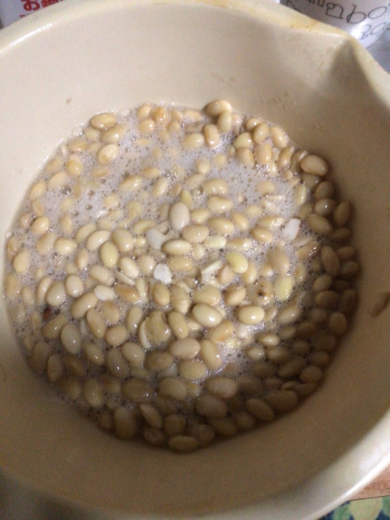 納豆菌のお湯が少し多くて水っぽい納豆ができてしまった